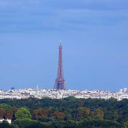 Paris Bella Vista *