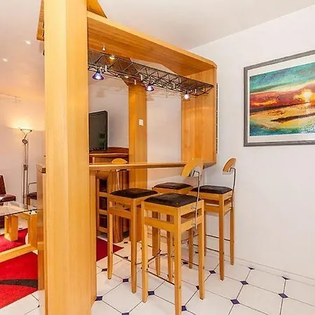 度假居 Paris Bella Vista 叙雷讷